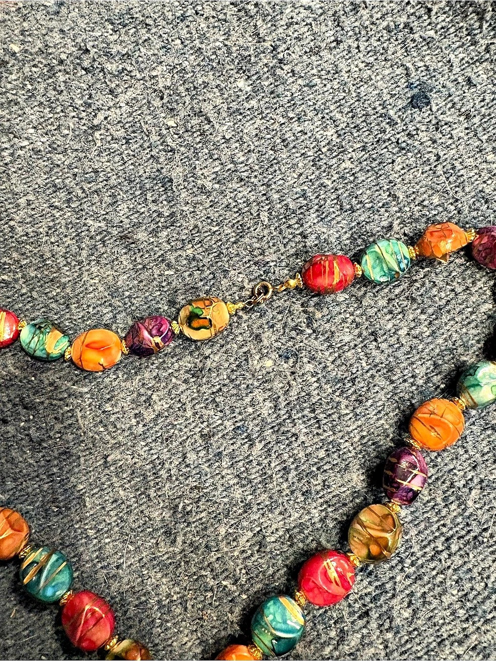 Multicolor Beaded Necklace Like New - Picture 2 of 2